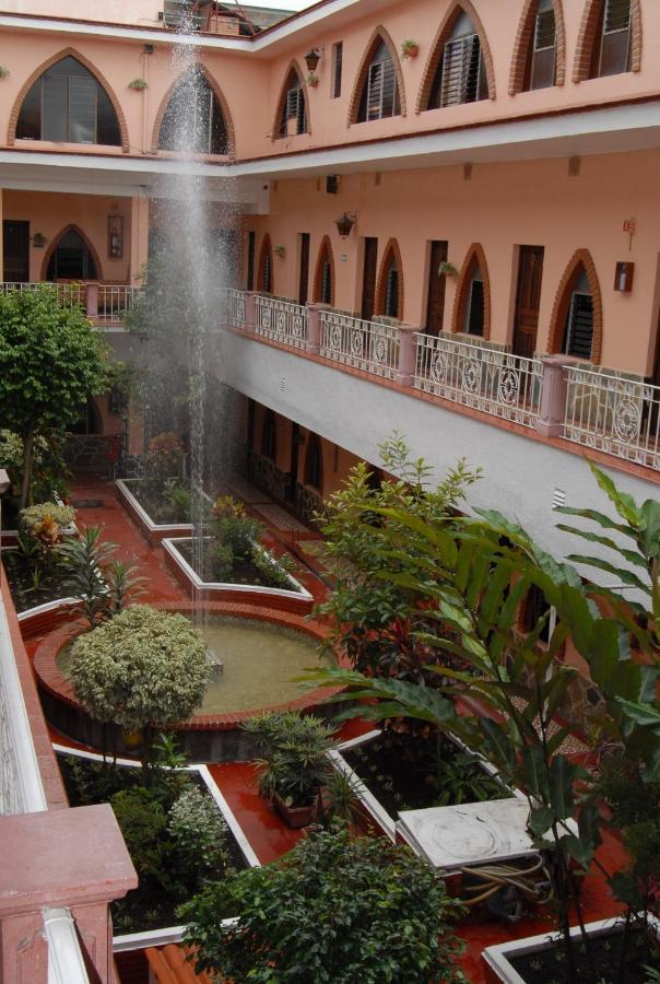 Hotel Iberia Cordoba Bagian luar foto