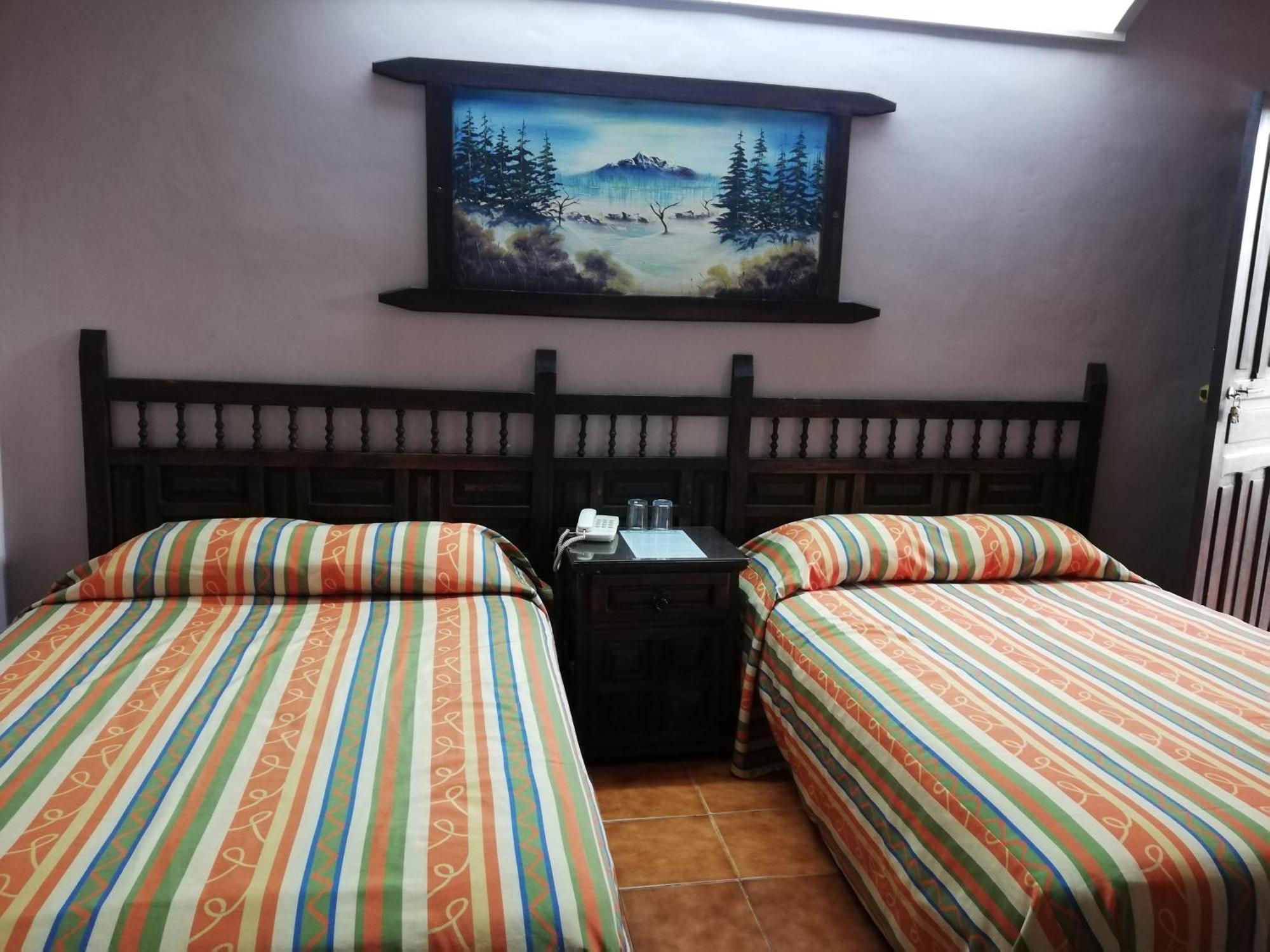 Hotel Iberia Cordoba Bagian luar foto